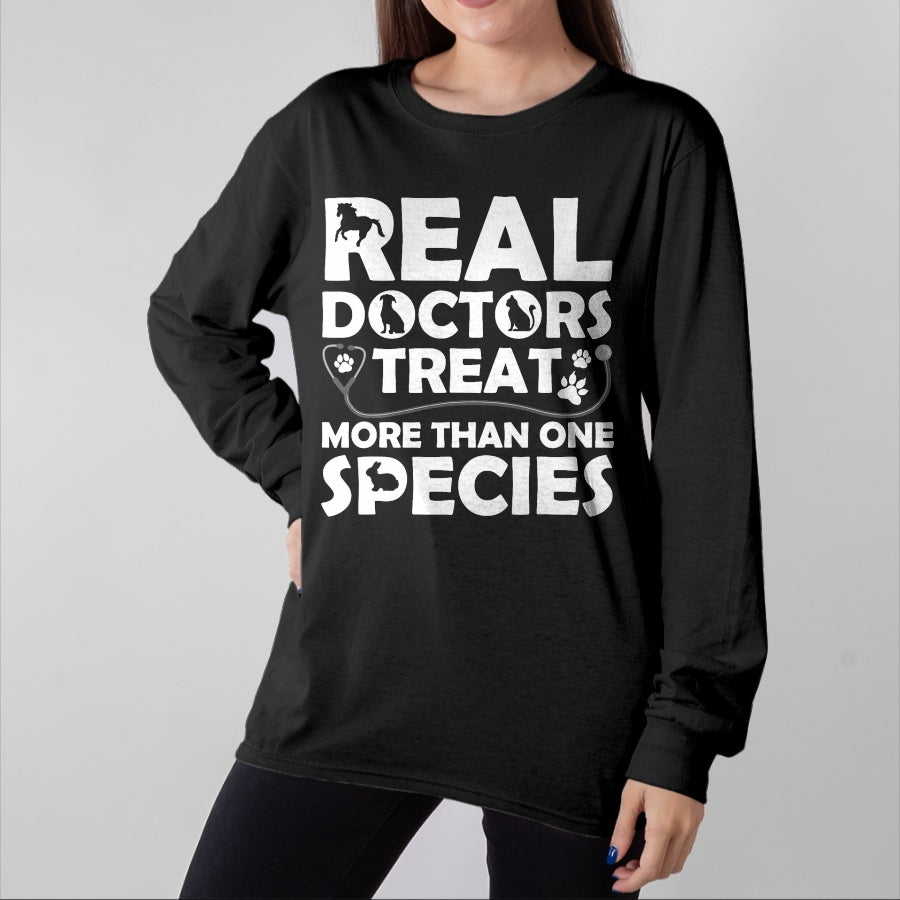 Best Doctor Shirt, Funny Doctor UnisexT-Shirt/Hoodie/Sweatshirt HLT00 - Cool Veterinarian Design For Men Women Veterinary Pet Doctor T-Shirt