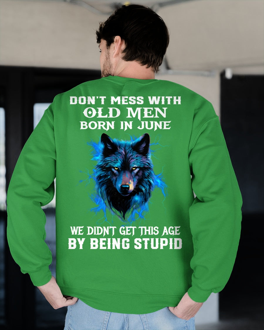 JUNE - DON'T MESS WITH OLD MEN - T SHIRT FOR STRONGMAN - TRNN06 (SKU2604-300-06)