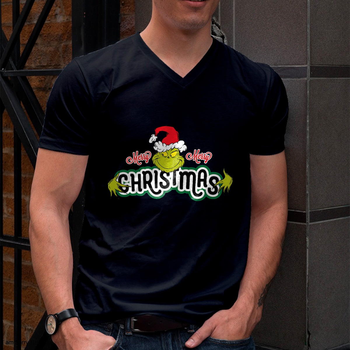 Dr. Seuss Grinch Hugs Christmas Short Sleeve T-shirt - Christmas Unisex T-Shirt/Hoodie/Sweatshirt - TRNN00