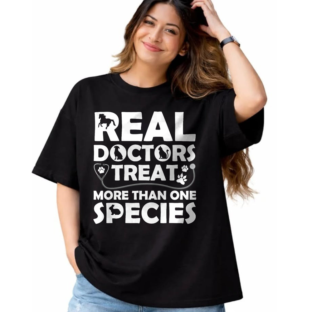 Best Doctor Shirt, Funny Doctor UnisexT-Shirt/Hoodie/Sweatshirt HLT00 - Cool Veterinarian Design For Men Women Veterinary Pet Doctor T-Shirt