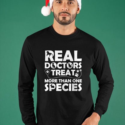 Best Doctor Shirt, Funny Doctor UnisexT-Shirt/Hoodie/Sweatshirt HLT00 - Cool Veterinarian Design For Men Women Veterinary Pet Doctor T-Shirt
