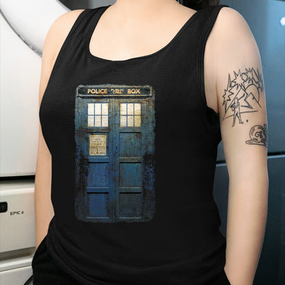 Best Doctor Shirt, Funny Doctor UnisexT-Shirt/Hoodie/Sweatshirt HLT00 - Cosplay Tardis Distressed Time-Traveller Sci-Fan T-Shirt
