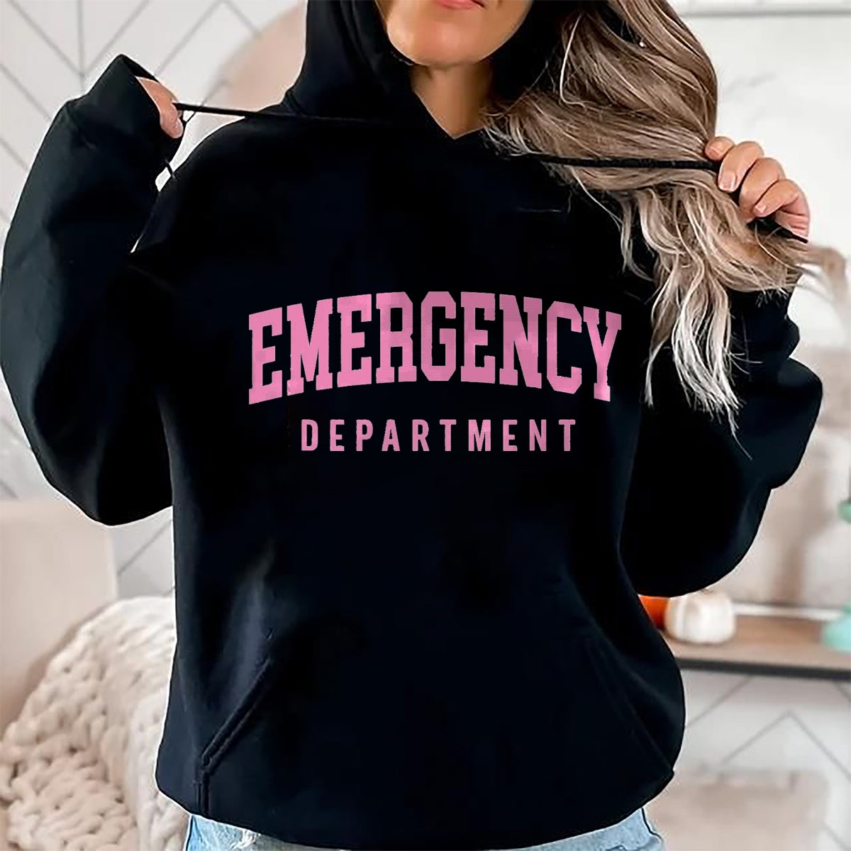Best Doctor Shirt, Funny Doctor UnisexT-Shirt/Hoodie/Sweatshirt HLT00 - ER Nurses Emergency Department Nurses ER Doctor Retro Pink T-Shirt, Men, Black, 3X-Large