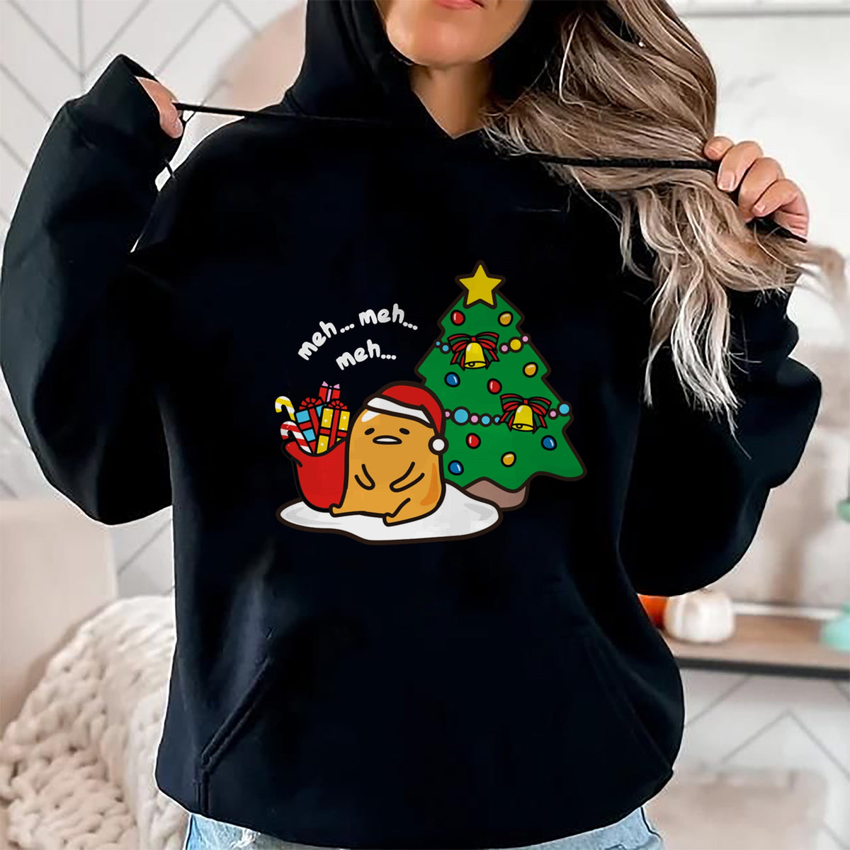 Gudetama Christmas Tree Hoodie Sweatshirt Pullover Hoodie - Christmas Unisex T-Shirt/Hoodie/Sweatshirt - TRNN00
