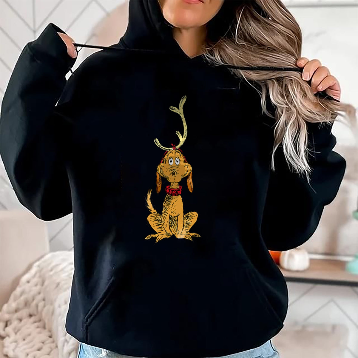 Dr. Seuss mens Classic Dr Seuss Reindeer Max T shirt, Black, Small US - Christmas Unisex T-Shirt/Hoodie/Sweatshirt - TRNN00