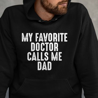 Best Doctor Shirt, Funny Doctor UnisexT-Shirt/Hoodie/Sweatshirt HLT00 - Proud Dad Of A Doctor - Medical Practitioner Physician Dad T-Shirt