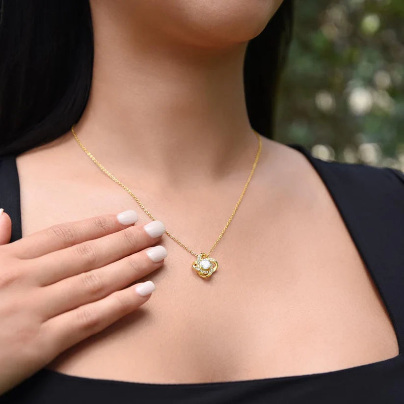Gift For My Granddaughter - Premium Love Knot Necklace