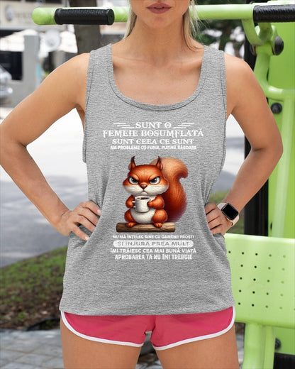 SUNT O FEMEIE BOSUMFLATĂ - Tricou de ziua de naștere pentru femeie - RO/TRNN00 (SKU2605-374-00)